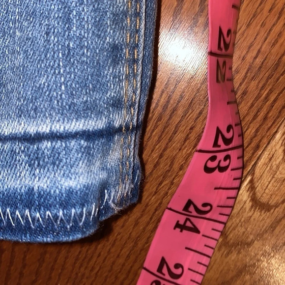 White House Black Market The flare cropped Jeans - Picture 10 of 16